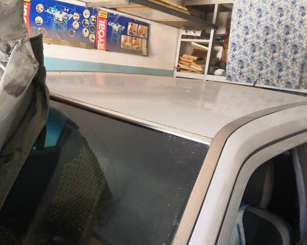 Сірий Мерседес Е-Клас, об'ємом двигуна 2 л та пробігом 435 тис. км за 1500 $, фото 8 на Automoto.ua
