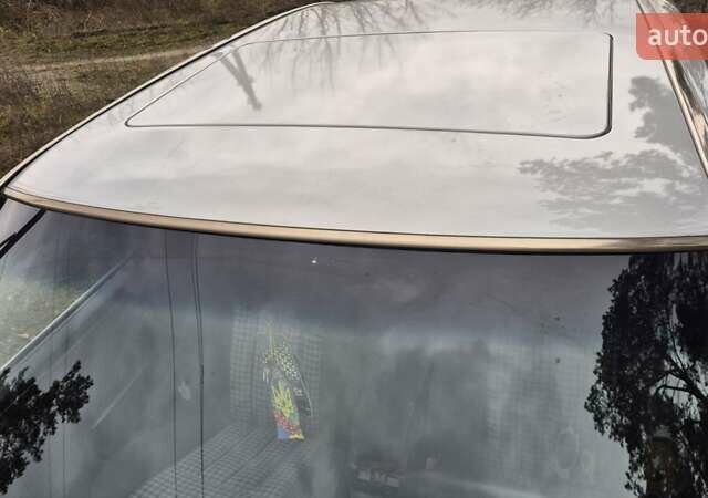 Сірий Мерседес Е-Клас, об'ємом двигуна 2 л та пробігом 547 тис. км за 2400 $, фото 19 на Automoto.ua