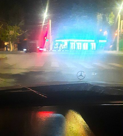 Сірий Мерседес Е-Клас, об'ємом двигуна 2.2 л та пробігом 560 тис. км за 4000 $, фото 7 на Automoto.ua