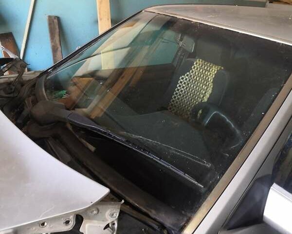 Сірий Мерседес Е-Клас, об'ємом двигуна 2 л та пробігом 435 тис. км за 1500 $, фото 22 на Automoto.ua