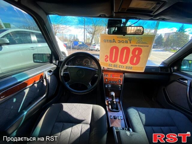 Серый Мерседес Е-Класс, объемом двигателя 20 л и пробегом 500 тыс. км за 3800 $, фото 7 на Automoto.ua