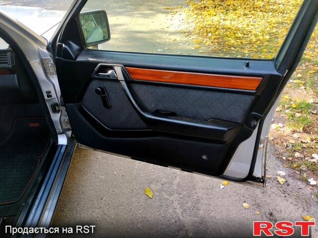 Серый Мерседес Е-Класс, объемом двигателя 2 л и пробегом 0 тыс. км за 1700 $, фото 6 на Automoto.ua