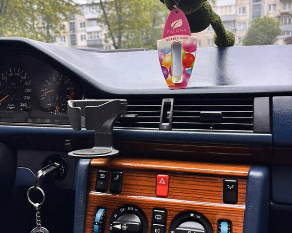 Сірий Мерседес Е-Клас, об'ємом двигуна 2.2 л та пробігом 365 тис. км за 4000 $, фото 10 на Automoto.ua