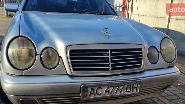 Сірий Мерседес Е-Клас, об'ємом двигуна 2.16 л та пробігом 423 тис. км за 3250 $, фото 8 на Automoto.ua