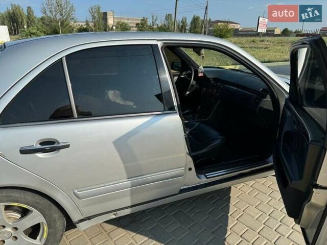 Мерседес Е-Класс 1995 в Белгород-Днестровском на Automoto.ua Серый Мерседес Е-Класс, объемом двигателя 3.2 л и пробегом 430 тыс. км за 4200 $, фото 6 на Automoto.ua