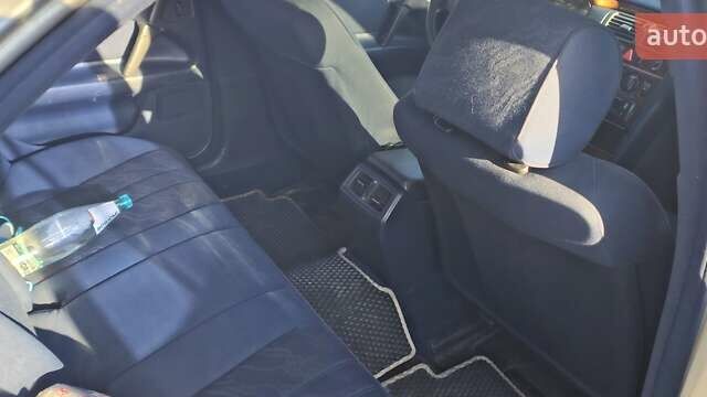 Сірий Мерседес Е-Клас, об'ємом двигуна 2.16 л та пробігом 423 тис. км за 3250 $, фото 6 на Automoto.ua