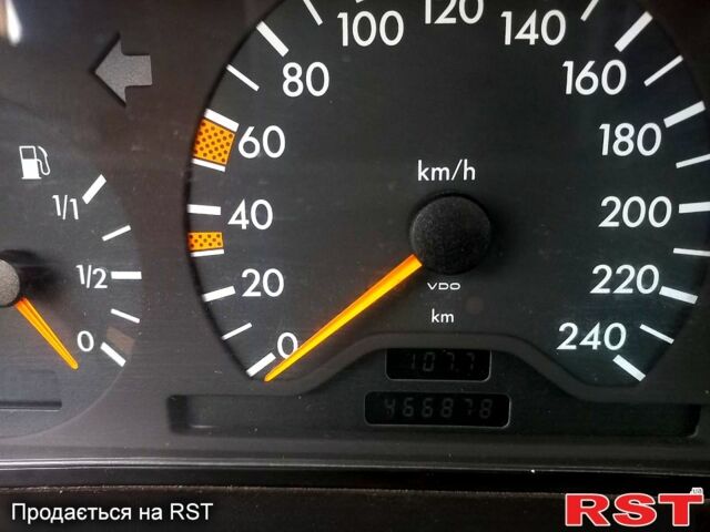 Серый Мерседес Е-Класс, объемом двигателя 2 л и пробегом 466 тыс. км за 4300 $, фото 4 на Automoto.ua