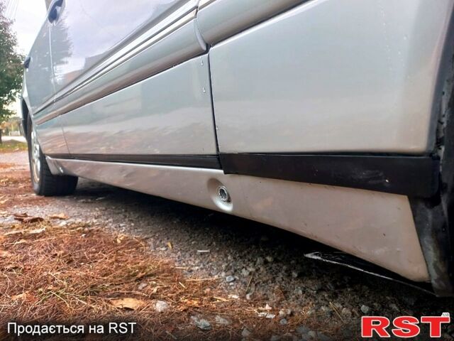 Серый Мерседес Е-Класс, объемом двигателя 2 л и пробегом 466 тыс. км за 4300 $, фото 7 на Automoto.ua