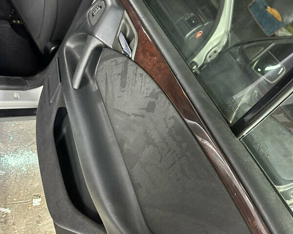 Серый Мерседес Е-Класс, объемом двигателя 2 л и пробегом 150 тыс. км за 2850 $, фото 11 на Automoto.ua