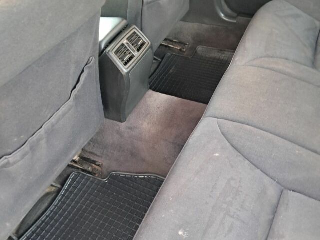 Сірий Мерседес Е-Клас, об'ємом двигуна 3 л та пробігом 270 тис. км за 2100 $, фото 10 на Automoto.ua