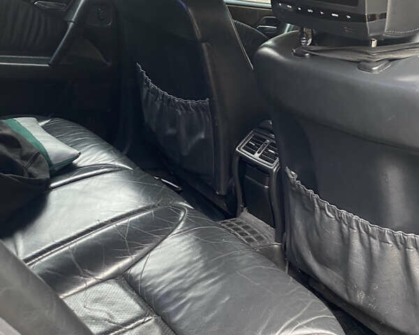 Серый Мерседес Е-Класс, объемом двигателя 2 л и пробегом 450 тыс. км за 2999 $, фото 21 на Automoto.ua