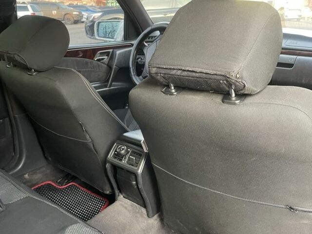 Серый Мерседес Е-Класс, объемом двигателя 0 л и пробегом 322 тыс. км за 3200 $, фото 5 на Automoto.ua