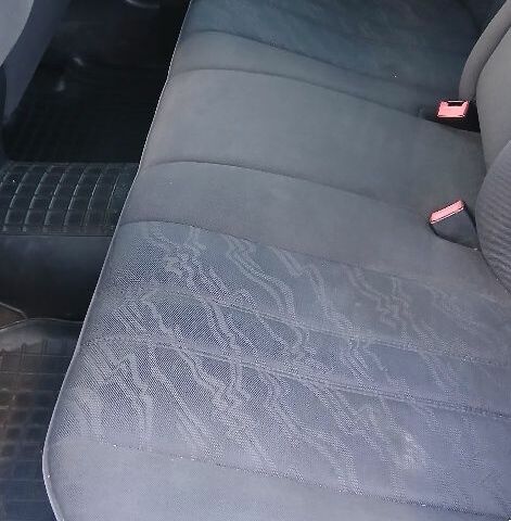 Серый Мерседес Е-Класс, объемом двигателя 2 л и пробегом 344 тыс. км за 3300 $, фото 14 на Automoto.ua