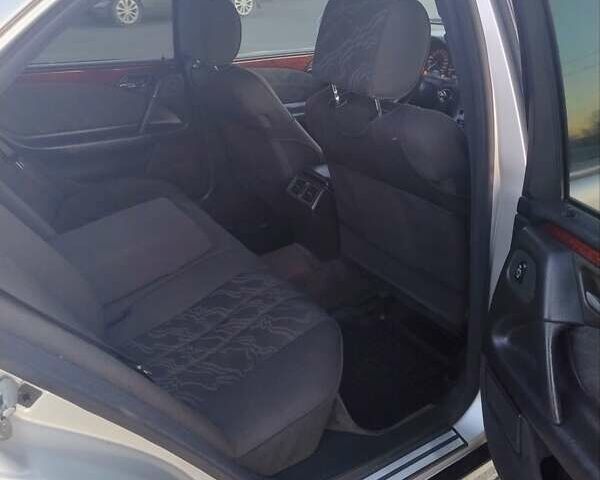 Сірий Мерседес Е-Клас, об'ємом двигуна 2.2 л та пробігом 400 тис. км за 4650 $, фото 16 на Automoto.ua