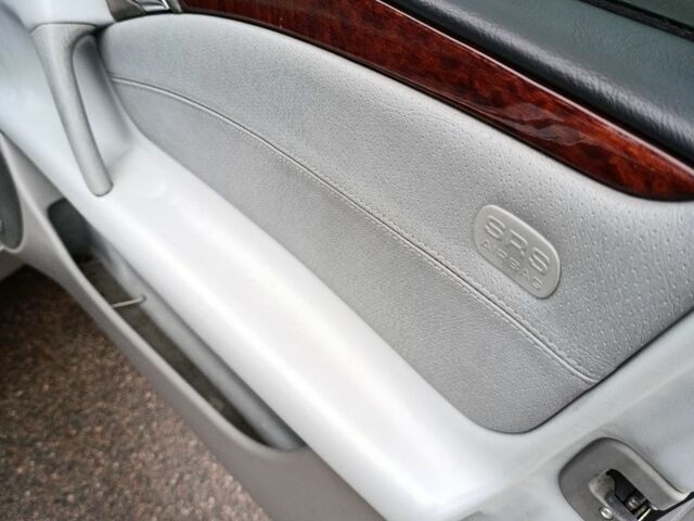 Серый Мерседес Е-Класс, объемом двигателя 2.2 л и пробегом 340 тыс. км за 2550 $, фото 12 на Automoto.ua