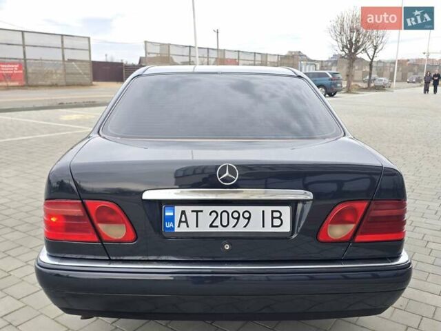 Сірий Мерседес Е-Клас, об'ємом двигуна 2 л та пробігом 245 тис. км за 3750 $, фото 20 на Automoto.ua