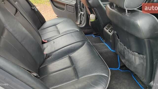 Мерседес Е-Класс 1997 в Кривом Роге на Automoto.ua Серый Мерседес Е-Класс, объемом двигателя 3 л и пробегом 247 тыс. км за 6800 $, фото 5 на Automoto.ua