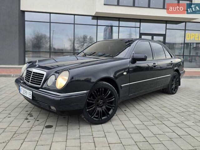 Сірий Мерседес Е-Клас, об'ємом двигуна 2 л та пробігом 245 тис. км за 3750 $, фото 63 на Automoto.ua