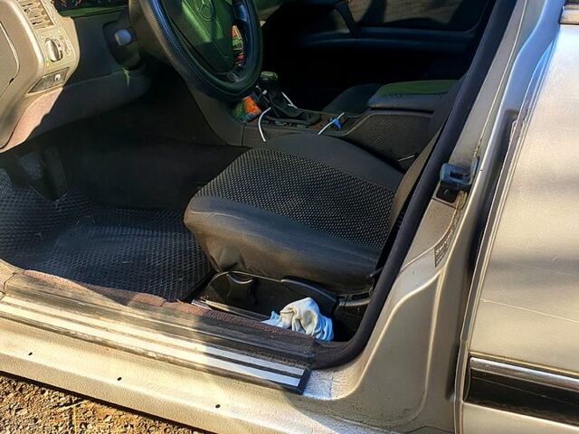 Сірий Мерседес Е-Клас, об'ємом двигуна 2 л та пробігом 0 тис. км за 3780 $, фото 4 на Automoto.ua