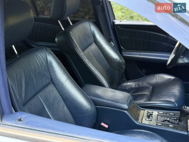 Сірий Мерседес Е-Клас, об'ємом двигуна 3.2 л та пробігом 353 тис. км за 6000 $, фото 50 на Automoto.ua