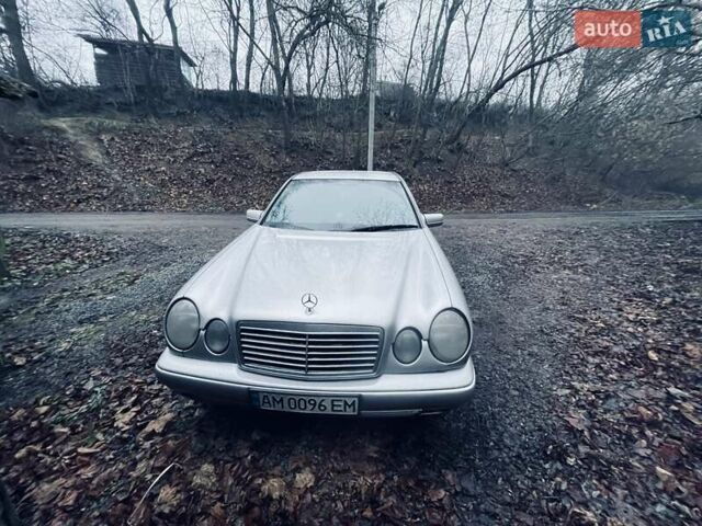 Сірий Мерседес Е-Клас, об'ємом двигуна 2.4 л та пробігом 460 тис. км за 2700 $, фото 2 на Automoto.ua