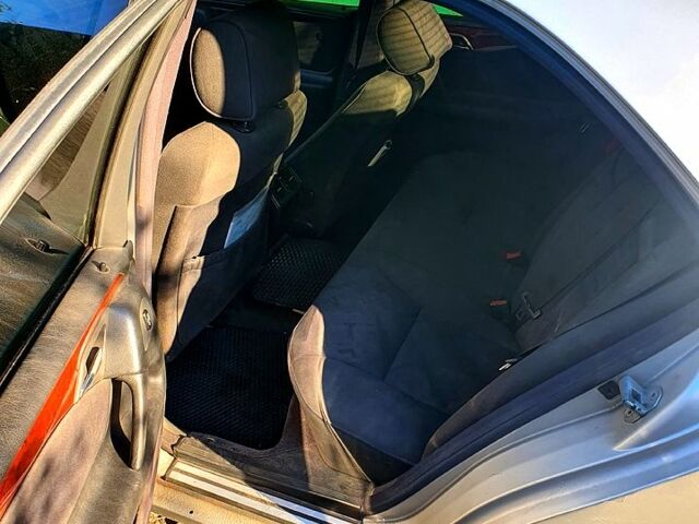 Сірий Мерседес Е-Клас, об'ємом двигуна 2 л та пробігом 0 тис. км за 3780 $, фото 5 на Automoto.ua