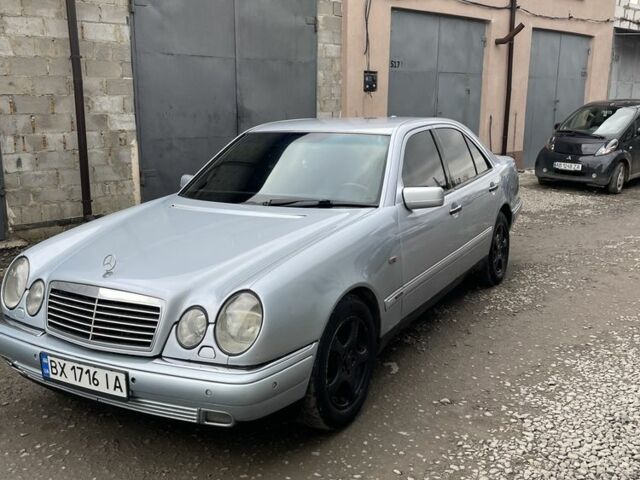 Мерседес Е-Класс 1998 в Виннице на Automoto.ua Серый Мерседес Е-Класс, объемом двигателя 3.2 л и пробегом 275 тыс. км за 2999 $, фото 4 на Automoto.ua