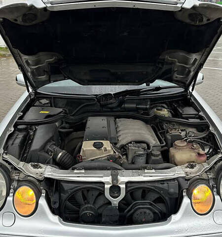 Сірий Мерседес Е-Клас, об'ємом двигуна 3 л та пробігом 382 тис. км за 5000 $, фото 10 на Automoto.ua