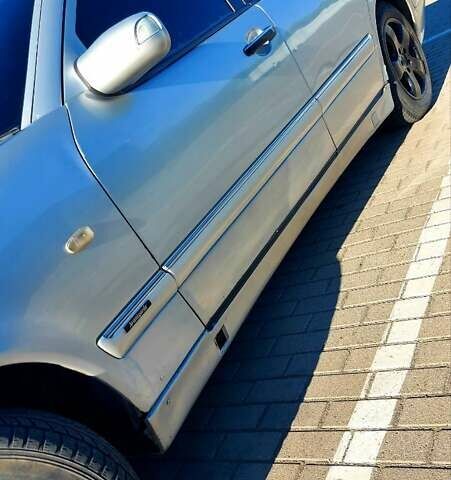 Сірий Мерседес Е-Клас, об'ємом двигуна 2.8 л та пробігом 350 тис. км за 2499 $, фото 10 на Automoto.ua