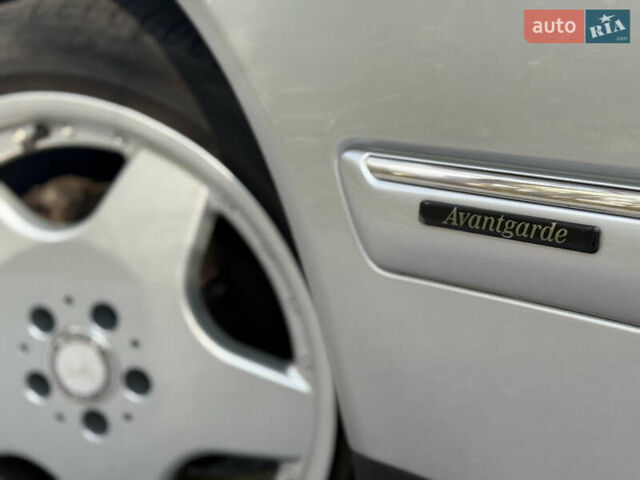 Сірий Мерседес Е-Клас, об'ємом двигуна 3.2 л та пробігом 353 тис. км за 6000 $, фото 14 на Automoto.ua