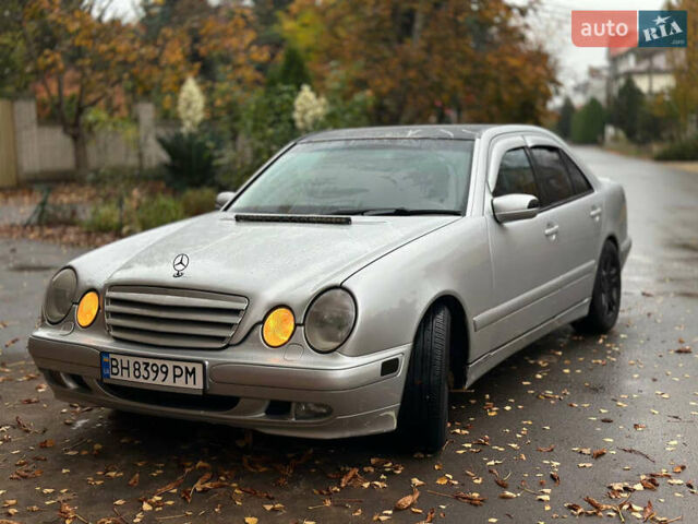 Сірий Мерседес Е-Клас, об'ємом двигуна 3 л та пробігом 382 тис. км за 5000 $, фото 4 на Automoto.ua