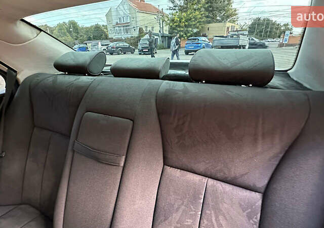 Сірий Мерседес Е-Клас, об'ємом двигуна 3 л та пробігом 382 тис. км за 5000 $, фото 40 на Automoto.ua