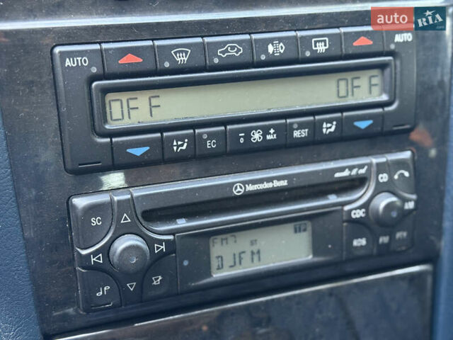 Сірий Мерседес Е-Клас, об'ємом двигуна 3.2 л та пробігом 353 тис. км за 6000 $, фото 68 на Automoto.ua