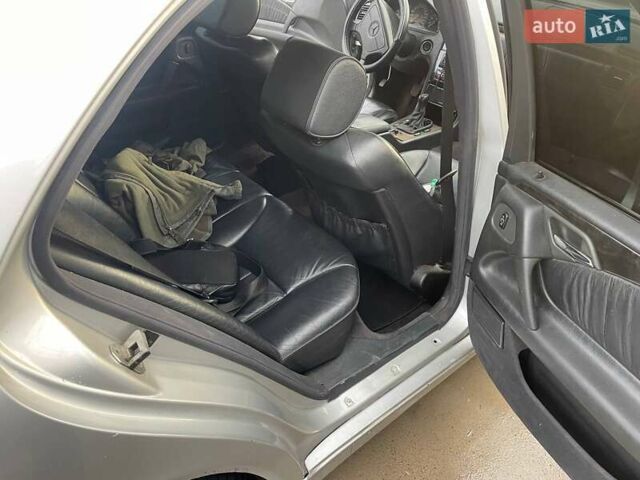 Сірий Мерседес Е-Клас, об'ємом двигуна 2.8 л та пробігом 362 тис. км за 3500 $, фото 3 на Automoto.ua