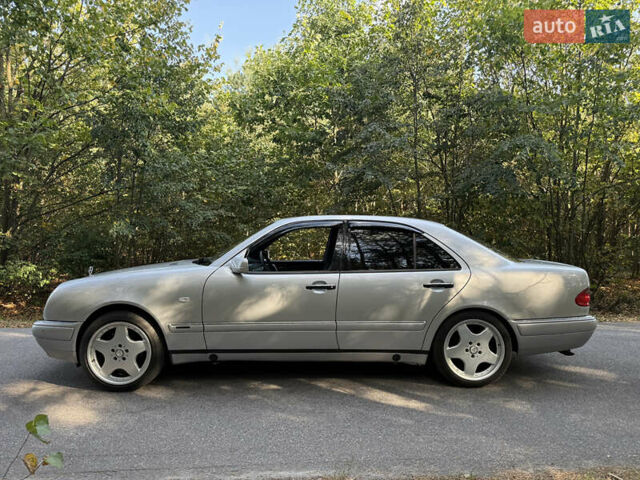 Сірий Мерседес Е-Клас, об'ємом двигуна 3.2 л та пробігом 353 тис. км за 6000 $, фото 5 на Automoto.ua