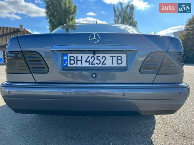 Сірий Мерседес Е-Клас, об'ємом двигуна 3 л та пробігом 477 тис. км за 7000 $, фото 11 на Automoto.ua