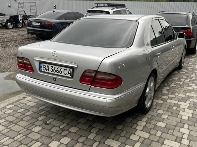Мерседес Е-Класс 1998 в Киеве на Automoto.ua Серый Мерседес Е-Класс, объемом двигателя 3 л и пробегом 227 тыс. км за 4900 $, фото 7 на Automoto.ua