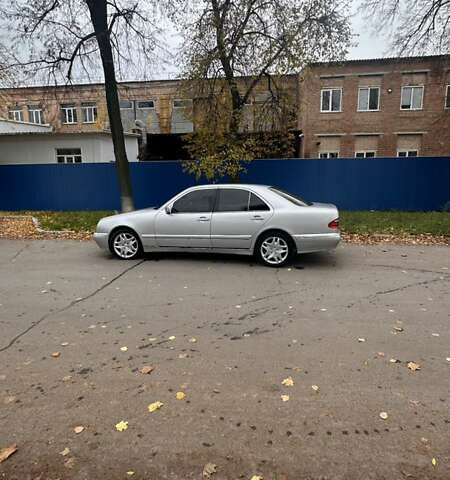 Сірий Мерседес Е-Клас, об'ємом двигуна 2.4 л та пробігом 400 тис. км за 3000 $, фото 3 на Automoto.ua