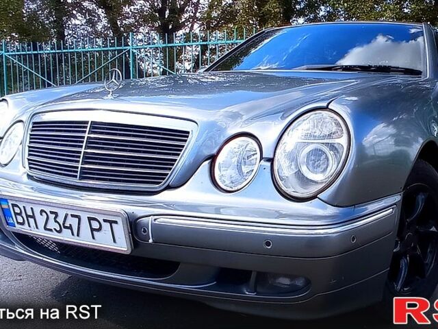 Серый Мерседес Е-Класс, объемом двигателя 2.8 л и пробегом 570 тыс. км за 3800 $, фото 3 на Automoto.ua