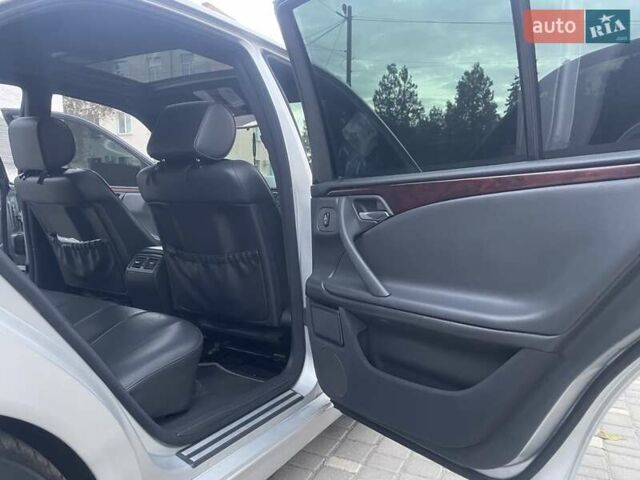 Мерседес Е-Клас 1999 у Белгород-Днестровском на Automoto.ua Сірий Мерседес Е-Клас, об'ємом двигуна 2.1 л та пробігом 450 тис. км за 5100 $, фото 6 на Automoto.ua