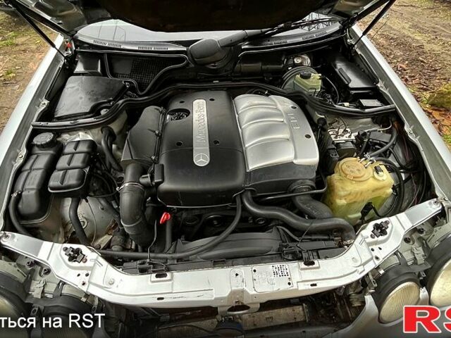 Сірий Мерседес Е-Клас, об'ємом двигуна 2.1 л та пробігом 400 тис. км за 2700 $, фото 5 на Automoto.ua