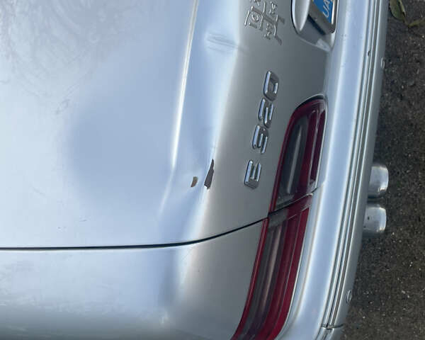 Мерседес Е-Класс 1999 в Одессе на Automoto.ua Серый Мерседес Е-Класс, объемом двигателя 3.2 л и пробегом 430 тыс. км за 3200 $, фото 18 на Automoto.ua