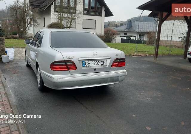 Серый Мерседес Е-Класс, объемом двигателя 2.7 л и пробегом 320 тыс. км за 5200 $, фото 5 на Automoto.ua