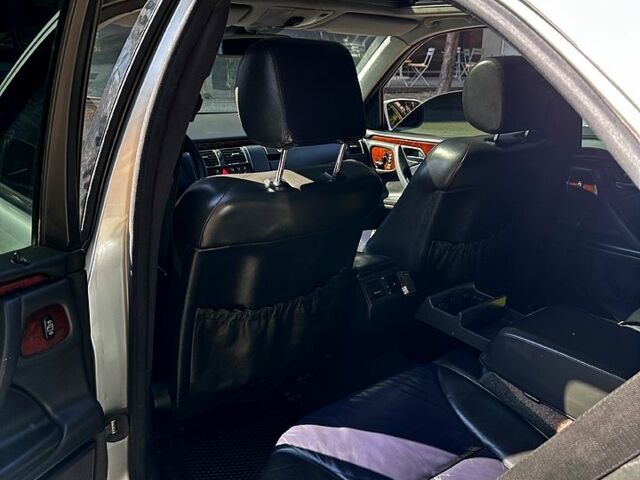 Серый Мерседес Е-Класс, объемом двигателя 2.8 л и пробегом 340 тыс. км за 5000 $, фото 2 на Automoto.ua