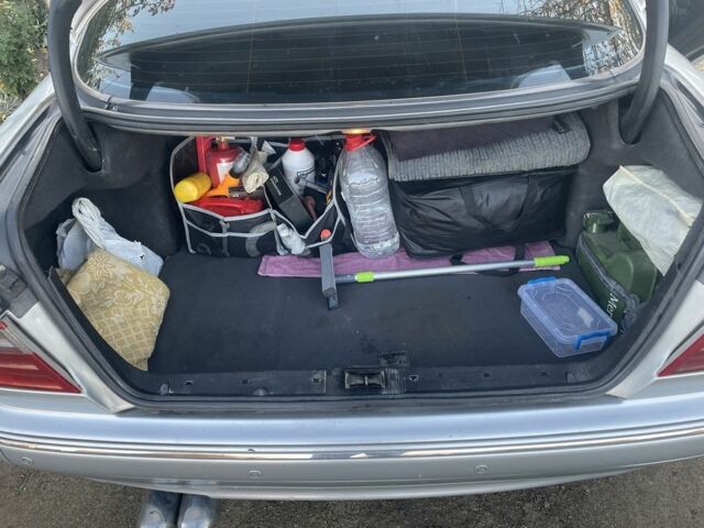 Сірий Мерседес Е-Клас, об'ємом двигуна 3.2 л та пробігом 430 тис. км за 3200 $, фото 9 на Automoto.ua