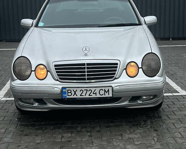 Серый Мерседес Е-Класс, объемом двигателя 2.7 л и пробегом 299 тыс. км за 5200 $, фото 9 на Automoto.ua