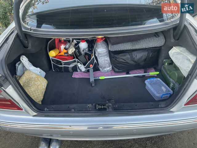 Мерседес Е-Класс 1999 в Одессе на Automoto.ua Серый Мерседес Е-Класс, объемом двигателя 3.2 л и пробегом 430 тыс. км за 3200 $, фото 14 на Automoto.ua