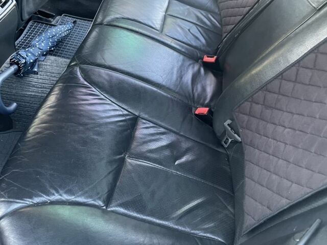 Сірий Мерседес Е-Клас, об'ємом двигуна 3.2 л та пробігом 430 тис. км за 3200 $, фото 13 на Automoto.ua