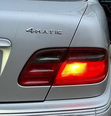 Серый Мерседес Е-Класс, объемом двигателя 3.2 л и пробегом 350 тыс. км за 5500 $, фото 6 на Automoto.ua