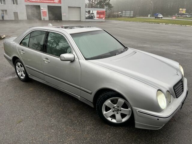 Серый Мерседес Е-Класс, объемом двигателя 3.2 л и пробегом 270 тыс. км за 3200 $, фото 5 на Automoto.ua